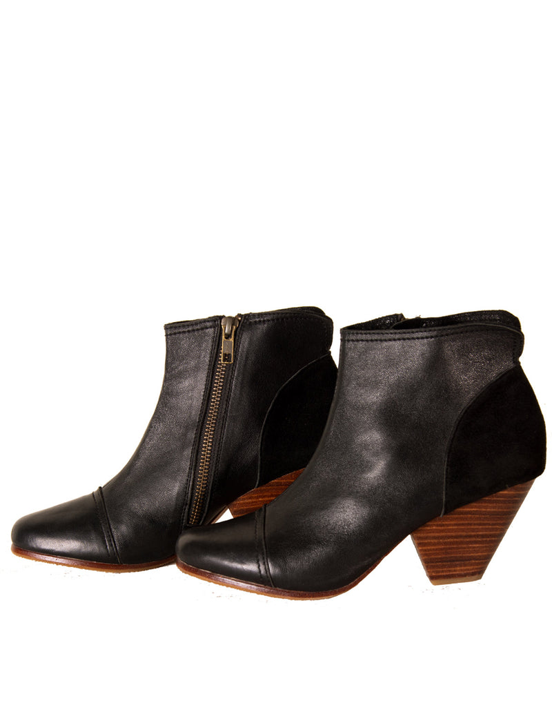 Carine Boot